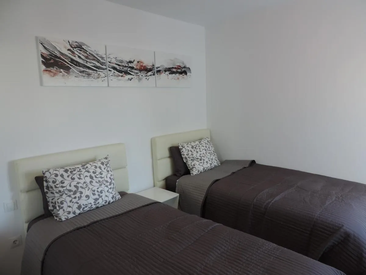 Los Gracioseros 209-2Bed -1St Floor-A/C-Uk Tv-Wifi Puerto del Carmen  Spain