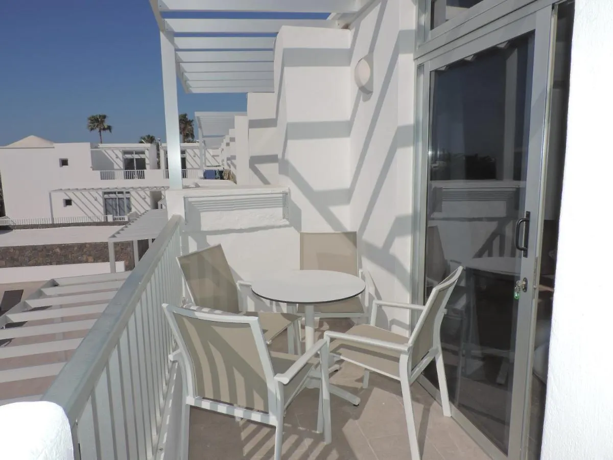 Apartment Los Gracioseros 209-2Bed -1St Floor-A/C-Uk Tv-Wifi Puerto del Carmen  Spain